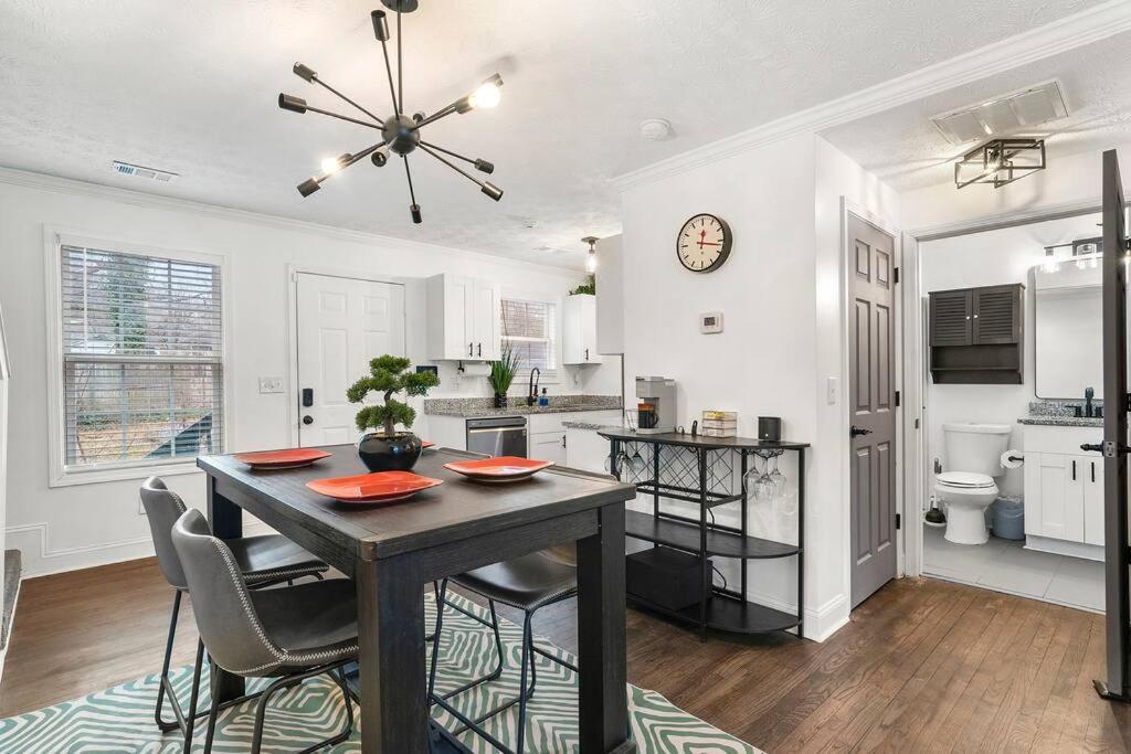 Modern 3Bd,2Ba Townhome Near Stadiums In Metro-Atl Атланта Екстер'єр фото